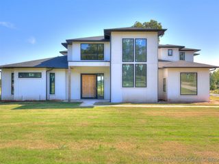 3022 W 81st Street, Tulsa, OK 74132