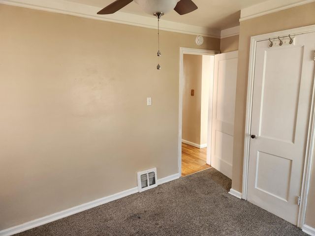 4474 Syracuse Street, Dearborn Heights City, MI 48125