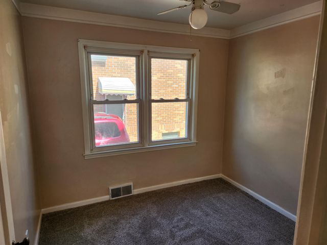 4474 Syracuse Street, Dearborn Heights City, MI 48125