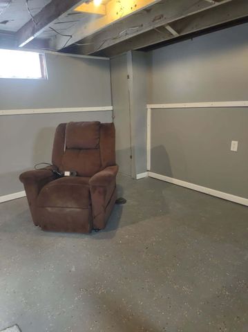 4474 Syracuse Street, Dearborn Heights City, MI 48125