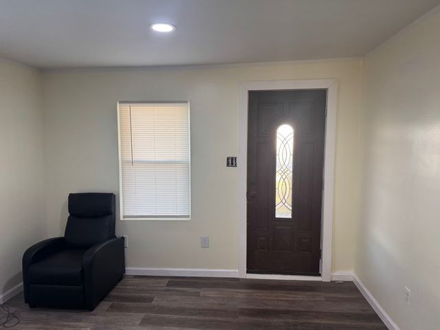 2011 W Whitner Street, Anderson, SC 29622