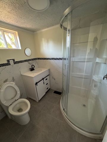 2011 W Whitner Street, Anderson, SC 29622