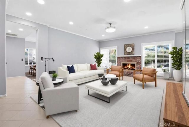 5582 Lakeview, La Verne, CA 91750