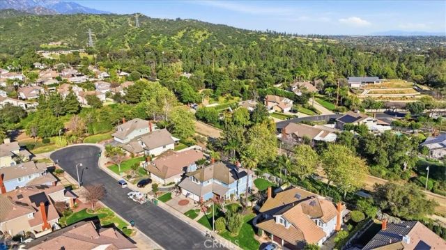 5582 Lakeview, La Verne, CA 91750
