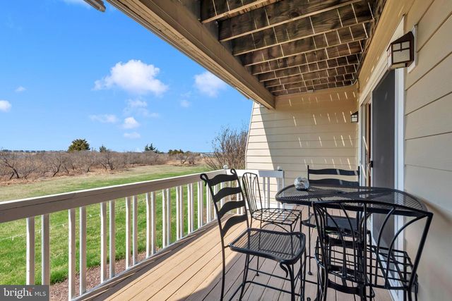 114 BAYVIEW, Grasonville, MD 21638