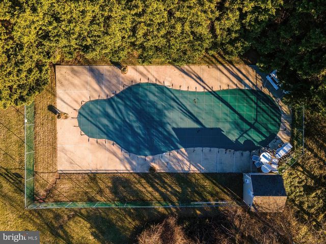 114 BAYVIEW, Grasonville, MD 21638