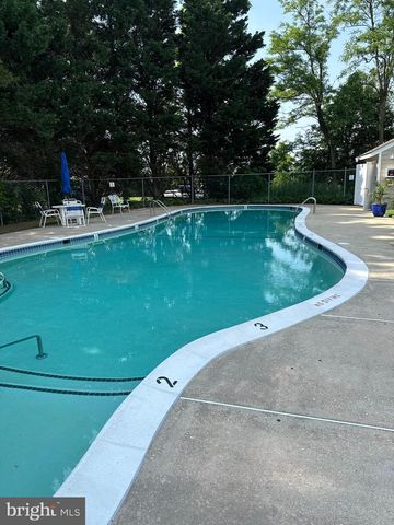 114 BAYVIEW, Grasonville, MD 21638