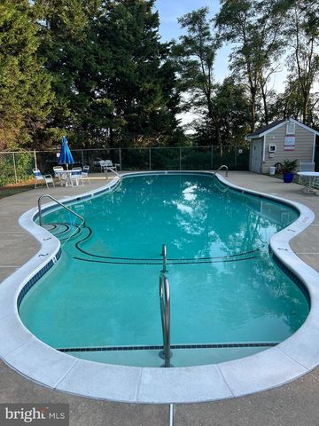 114 BAYVIEW, Grasonville, MD 21638