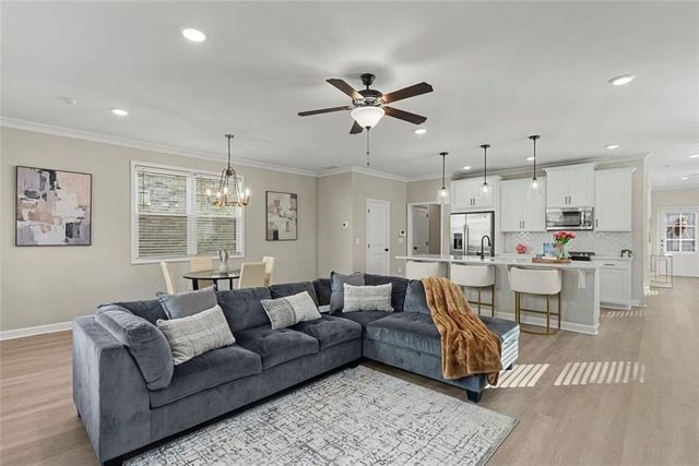 3739 Silvery Way, Powder Springs, GA 30127