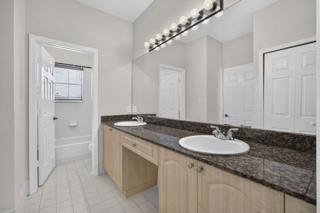 10671 Old Hammock Way, Wellington, FL 33414
