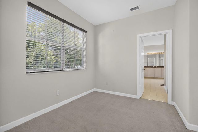 10671 Old Hammock Way, Wellington, FL 33414