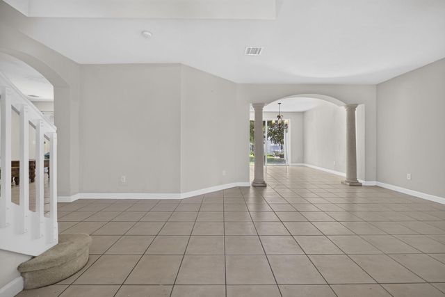 10671 Old Hammock Way, Wellington, FL 33414