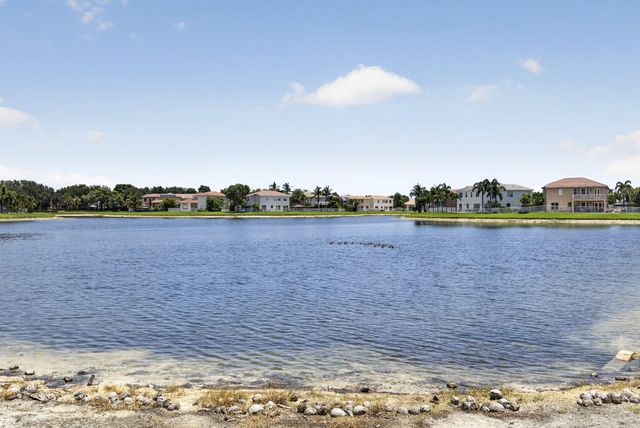10671 Old Hammock Way, Wellington, FL 33414