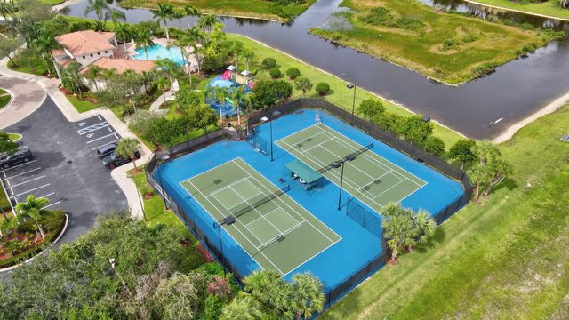 10671 Old Hammock Way, Wellington, FL 33414
