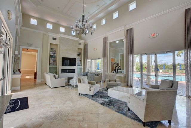 10671 Old Hammock Way, Wellington, FL 33414