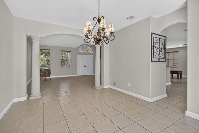 10671 Old Hammock Way, Wellington, FL 33414