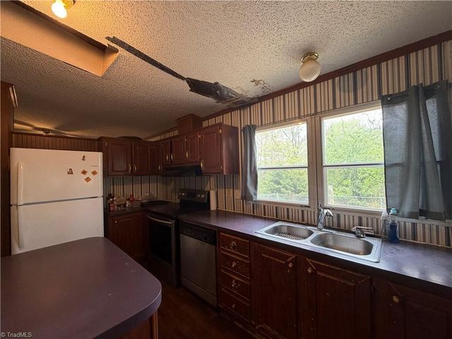 5636 Mertie Road, Millers Creek, NC 28635