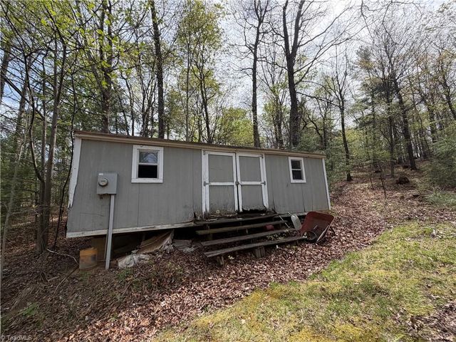 5636 Mertie Road, Millers Creek, NC 28635