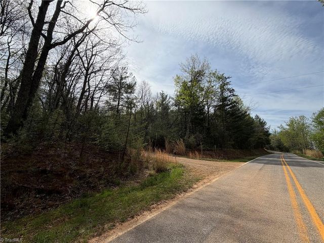 5636 Mertie Road, Millers Creek, NC 28635