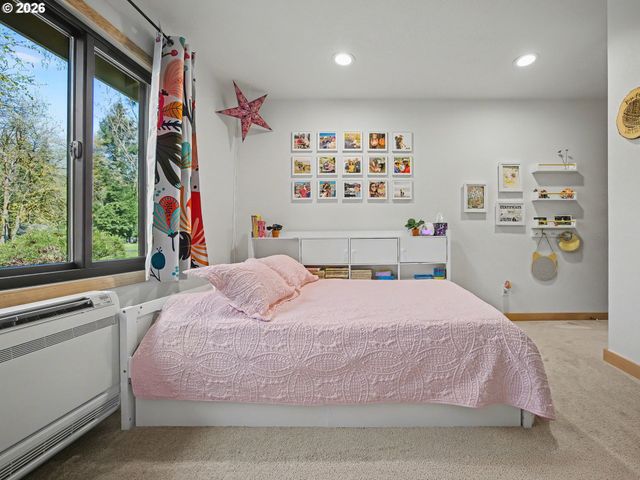 24779 E BRIGHT Ave, Welches, OR 97067