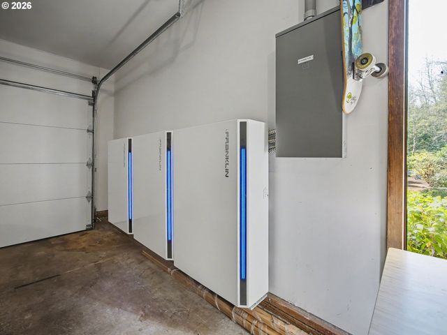 24779 E BRIGHT Ave, Welches, OR 97067