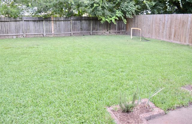 10506 Saddlehorn Trail, Houston, TX 77064