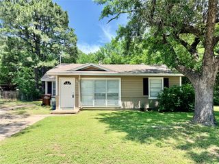 1609 Wayne Street, Denton, TX 76209