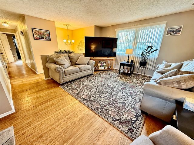 340 Fielding Road, Greece, NY 14626
