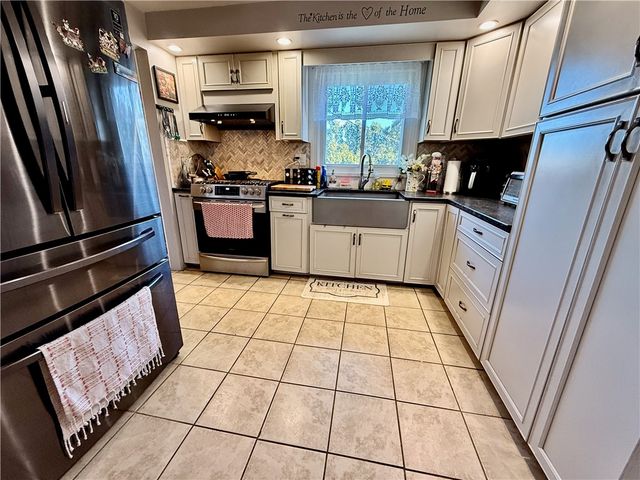 340 Fielding Road, Greece, NY 14626