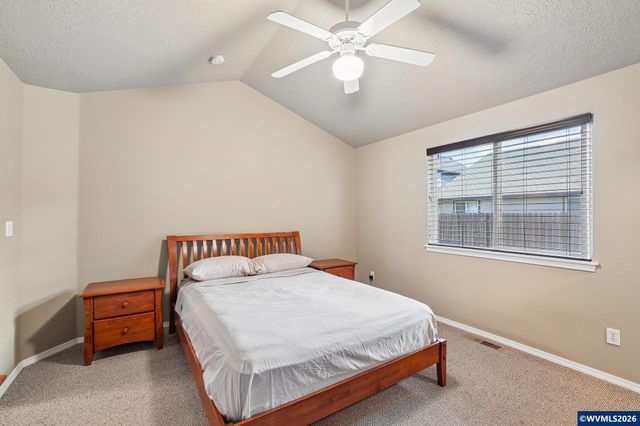 4966 Evie Jean St NE, Salem, OR 97305