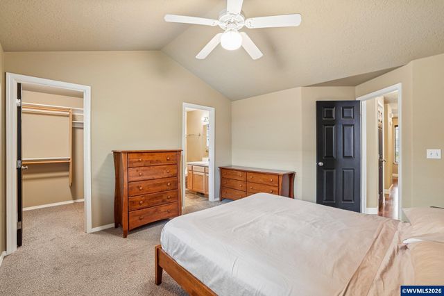 4966 Evie Jean St NE, Salem, OR 97305
