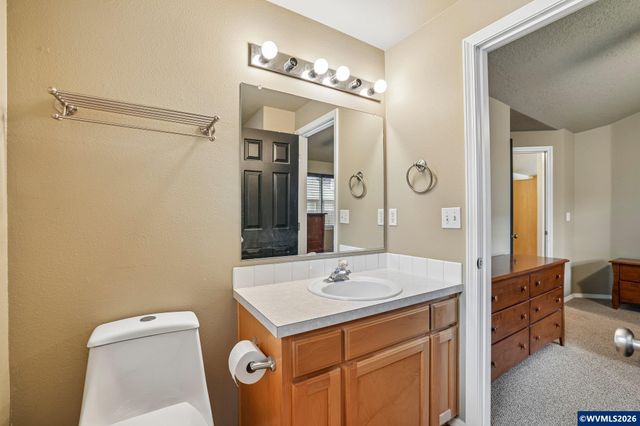 4966 Evie Jean St NE, Salem, OR 97305