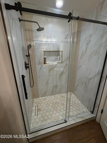 9305 S Wrens Roost Court, Tucson, AZ 85756