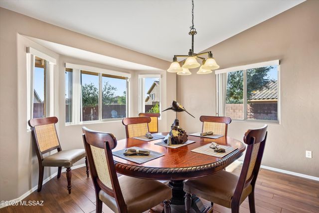 9305 S Wrens Roost Court, Tucson, AZ 85756