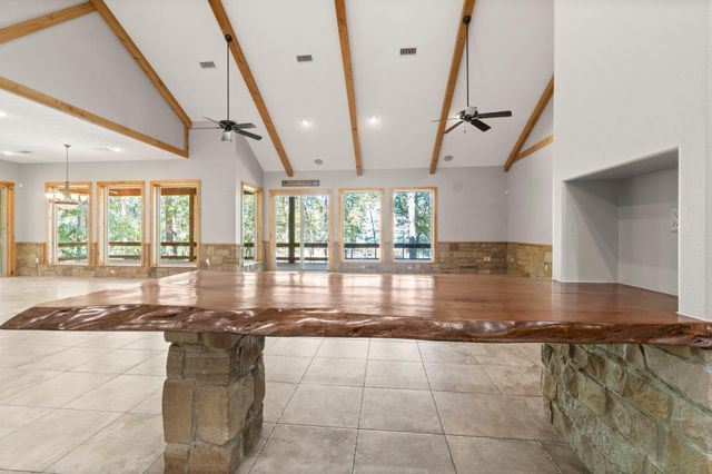 3970 Fm 2457, Livingston, TX 77351