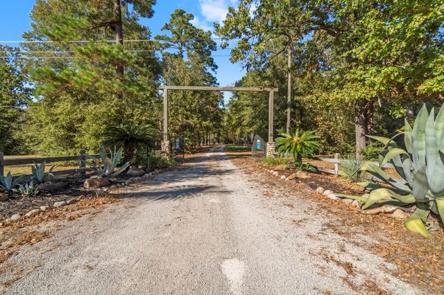 3970 Fm 2457, Livingston, TX 77351