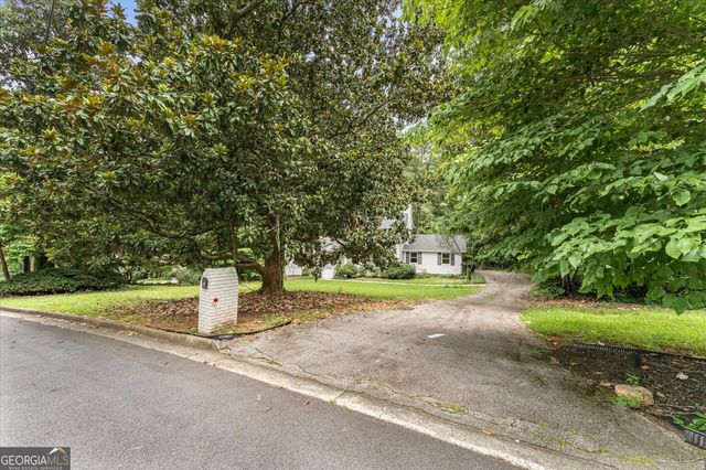 5862 Musket Lane, Stone Mountain, GA 30087