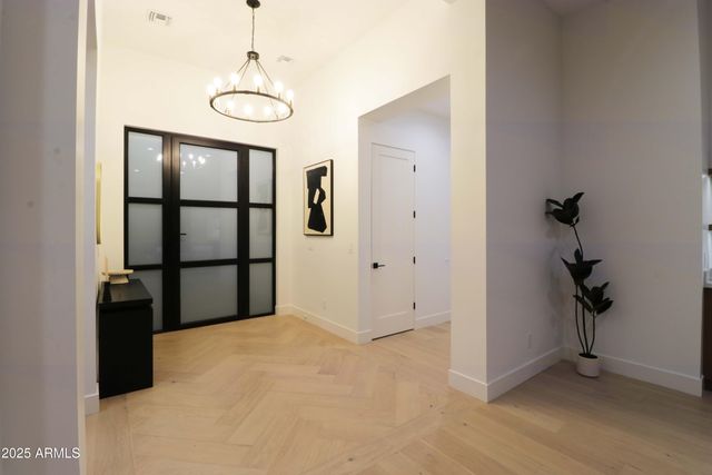 3113 N 41ST Place, Phoenix, AZ 85018