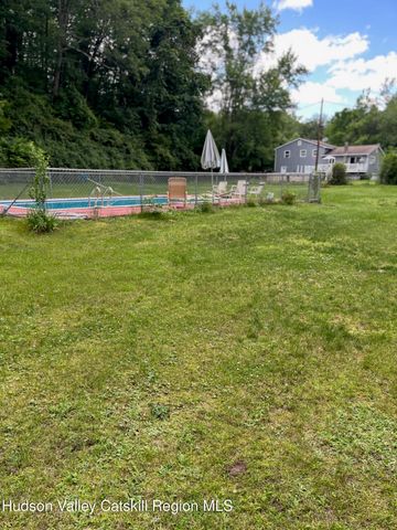 116 Nissenbaum Drive, Spring Glen, NY 12483