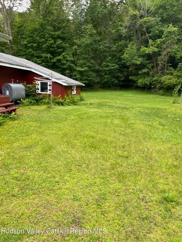 116 Nissenbaum Drive, Spring Glen, NY 12483
