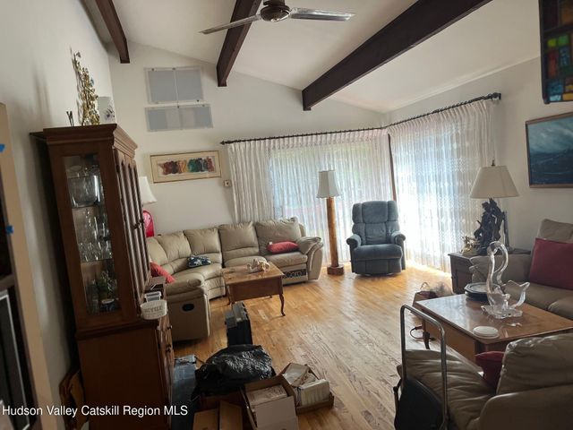 116 Nissenbaum Drive, Spring Glen, NY 12483
