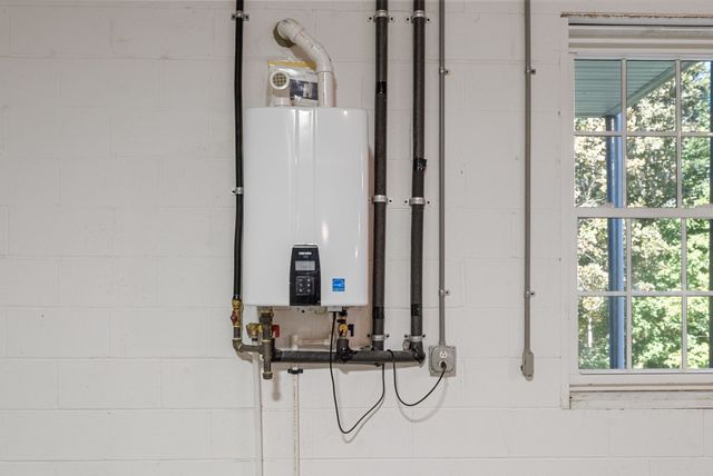 659 Cornwall Rd, Clarksville, TN 37043