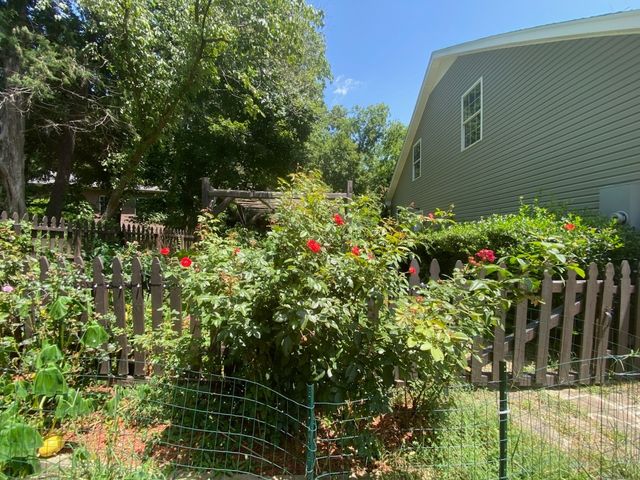 659 Cornwall Rd, Clarksville, TN 37043