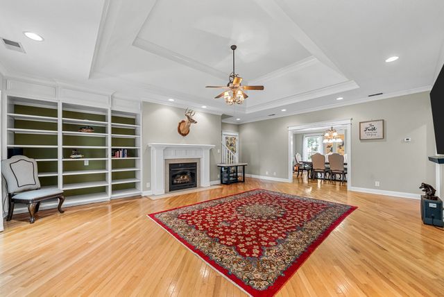 659 Cornwall Rd, Clarksville, TN 37043