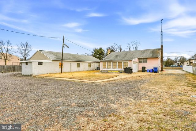 6 EASLICK AVE, Lumberton, NJ 08048