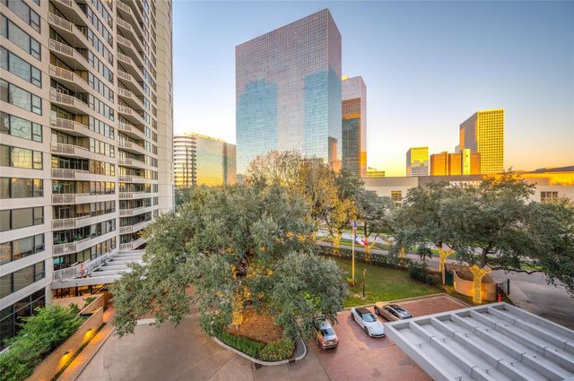 15 Greenway Plaza 10G, Houston, TX 77046