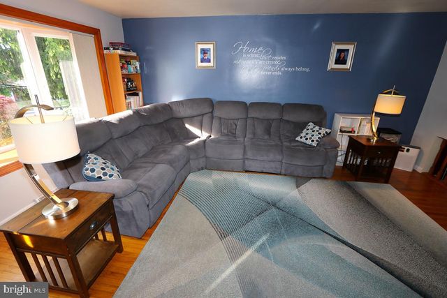 178 SLEIGHRIDE RD, Willow Grove, PA 19090