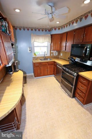 178 SLEIGHRIDE RD, Willow Grove, PA 19090