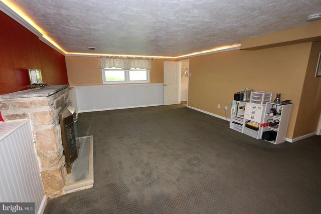 178 SLEIGHRIDE RD, Willow Grove, PA 19090