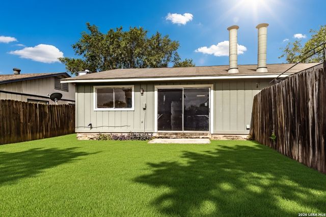 5528 Lochmoor, San Antonio, TX 78244